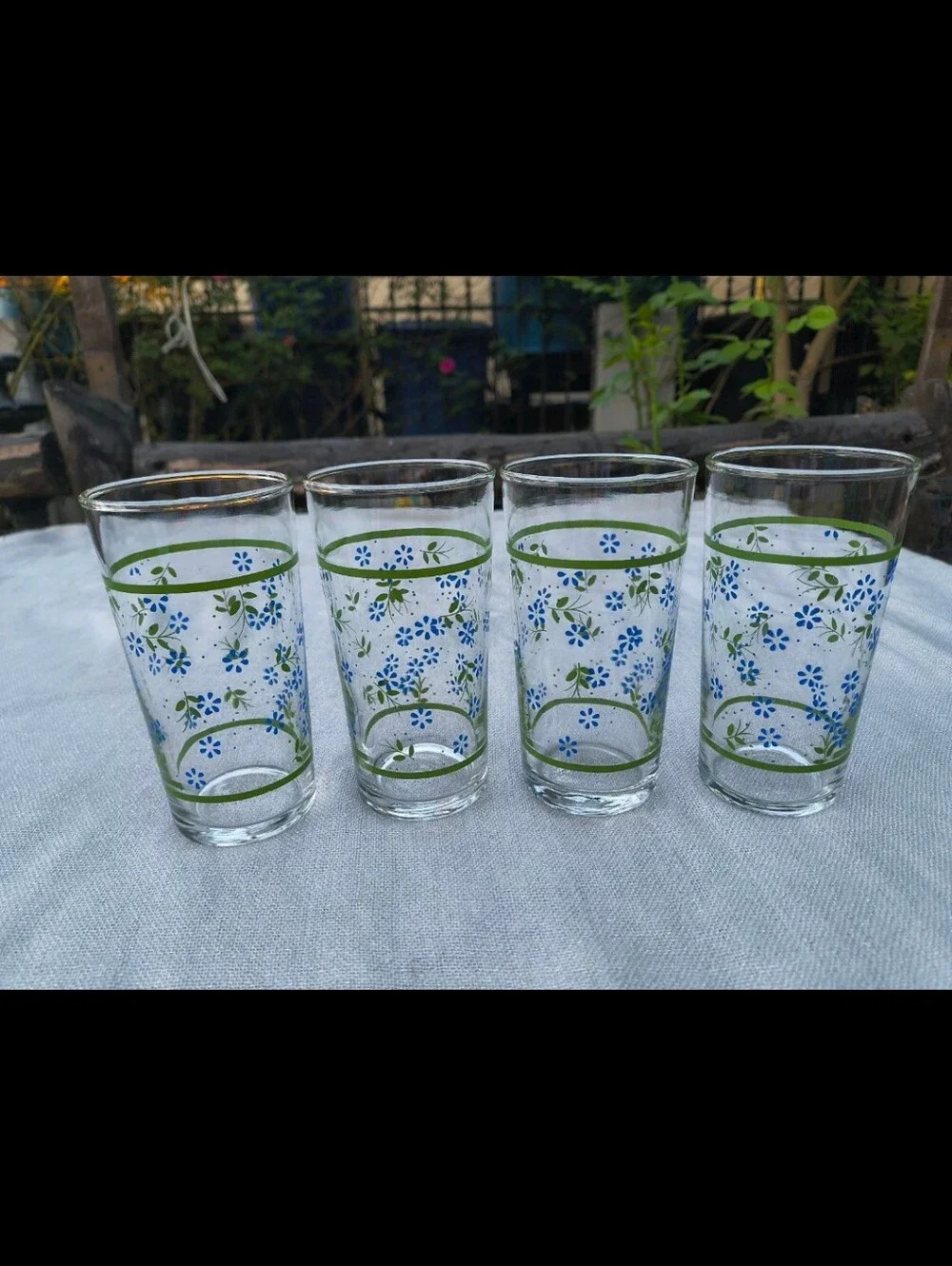 Set of 4 Vintage Ditzy Floral Drinking Glasses